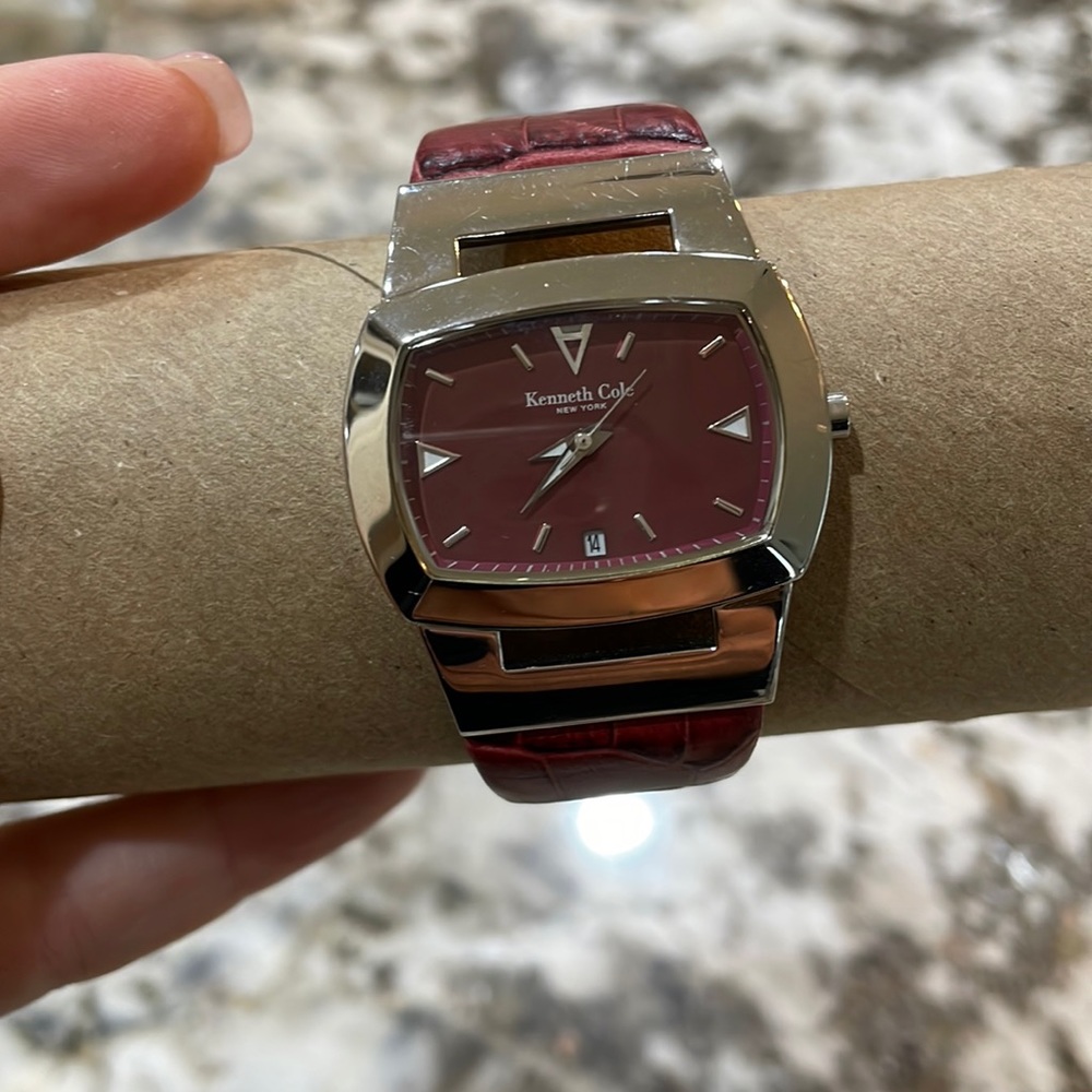 Kenneth Cole Adjustable Watch
